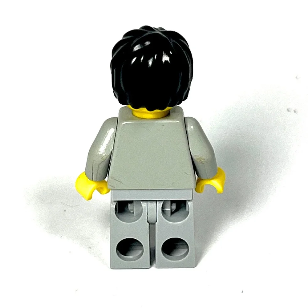 LEGO Harry Potter Minifigure hp005 Yellow Head Light Gray Gryffindor Sweater